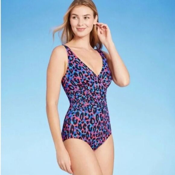 Aqua Green Woman’s Swimming Suit one piece Size M - Picture 1 of 4